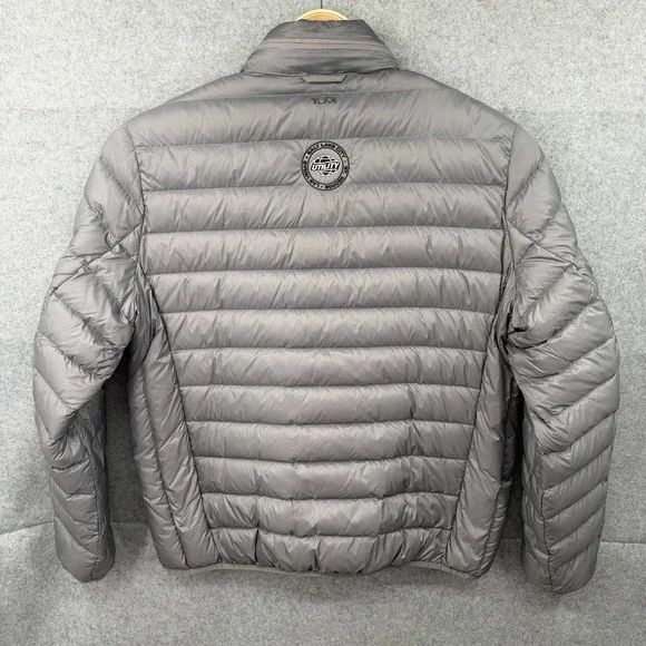 Tumi Pax Packable Travel Pillow Puffer Down Hooded Jacket Silver Gray Women's XL - Picture 3 of 10